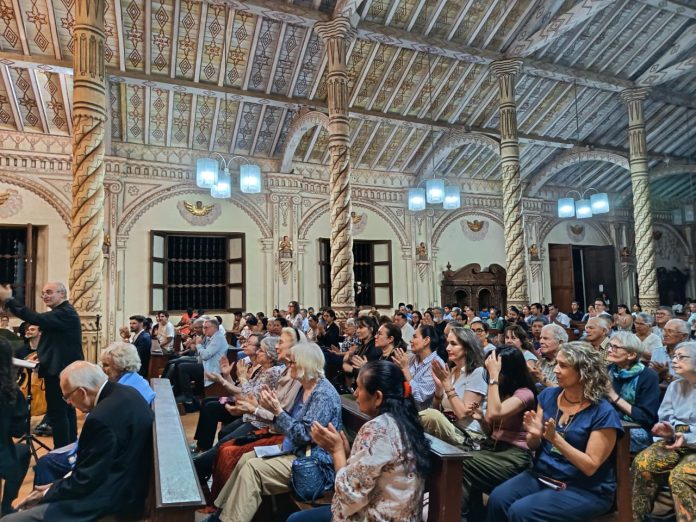 La Iglesia de San Javier, joya arquitectónica del siglo XVIII, fue escenario de un lleno total durante las primeras jornadas del XV Festival Internacional de Música Barroca