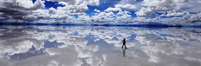 El Salar de Uyuni es una de las maravillosas opciones para visitar en alguno de los feriados largos que quedan en este 2026