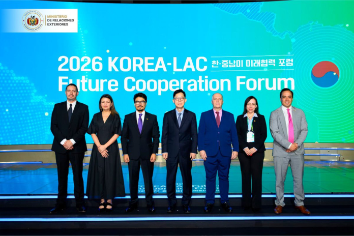 Durante el Foro Corea-América Latina sobre la Cooperación Futura 2026, celebrado en Seúl, el gobierno de Bolivia, planteó alianzas estratégicas para descubrir posibles nuevas vías que permitan la cooperación practica